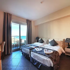 4* Otel Maxima Paradise
